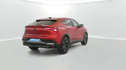 Photo 13 Renault Rafale  E-Tech full hybrid 200 ch