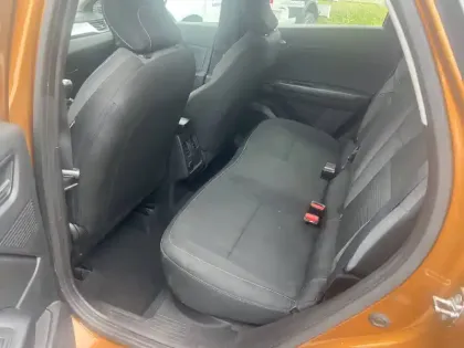 Photo 23 Renault Captur  TCe 90 - 21