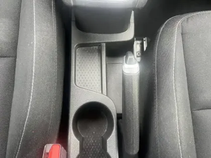 Photo 27 Renault Captur  TCe 90 - 21