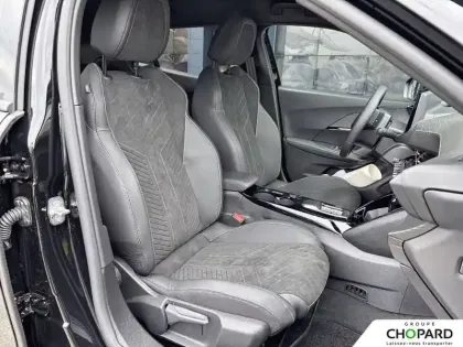 Photo 18 Peugeot 2008  Hybrid 145 e-DCS6