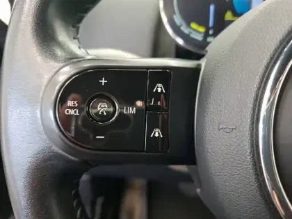 Photo 30 Mini Mini Countryman 125 - 95 ch ALL4 BVA6