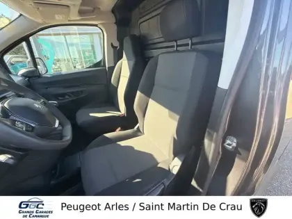 Photo 8 Peugeot Partner  FOURGON STANDARD 650 KG BLUEHDI 100 S&S BVM6