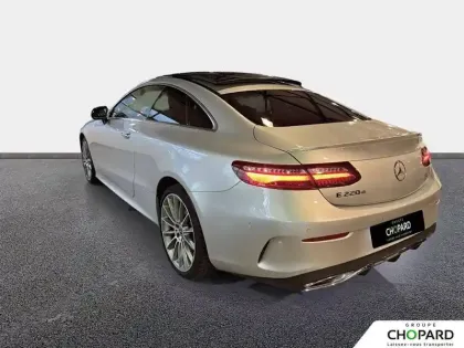 Photo 27 Mercedes Classe E  Coupé 220 d 9G-Tronic 4-Matic