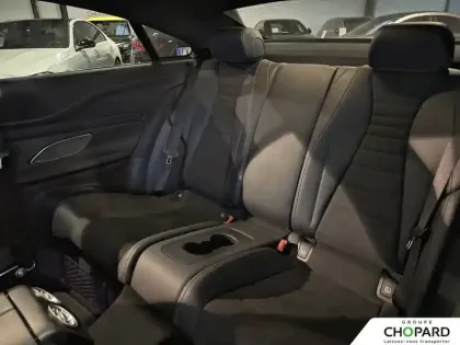 Photo 16 Mercedes Classe E  Coupé 220 d 9G-Tronic 4-Matic
