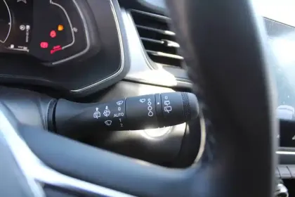 Photo 12 Renault Captur  E-Tech 145 - 21