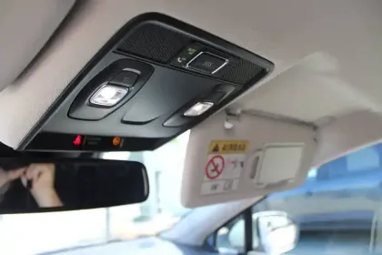 Photo 11 Renault Captur  E-Tech 145 - 21