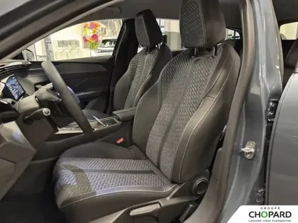 Photo 17 Peugeot 308  SW Hybrid 145 e-DCS6