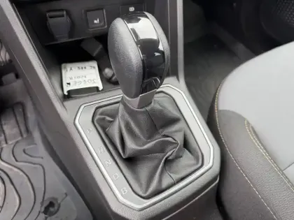 Photo 8 Dacia Jogger  Hybrid 140 7 places GSR2