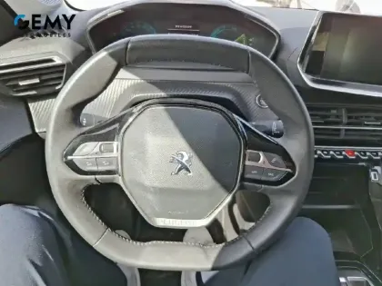 Photo 14 Peugeot 208  Electrique 50 kWh 136ch