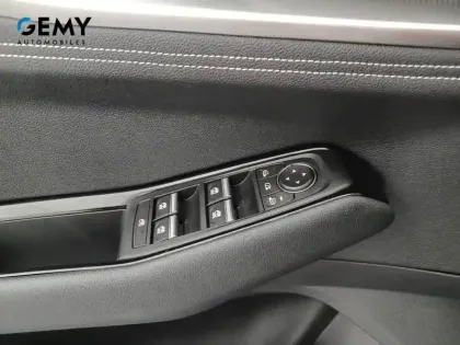 Photo 15 Renault Austral  full hybrid E-Tech 200 ch