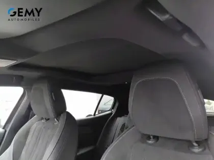 Photo 14 Peugeot 408  PHEV 225 e-EAT8