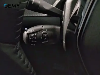 Photo 18 Peugeot 208  Electrique 50 kWh 136ch