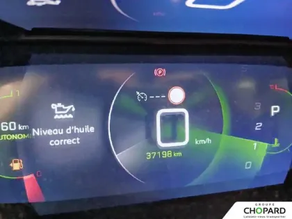 Photo 18 Peugeot 2008  PureTech 130 S&S EAT8