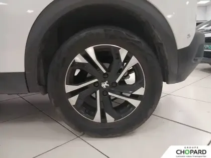 Photo 11 Peugeot 2008  PureTech 130 S&S EAT8