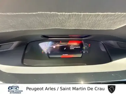 Photo 47 Peugeot 408  Hybrid 145 e-DCS6