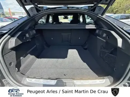 Photo 35 Peugeot 408  Hybrid 145 e-DCS6