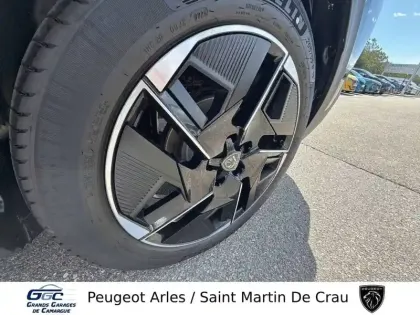 Photo 41 Peugeot 408  Hybrid 145 e-DCS6