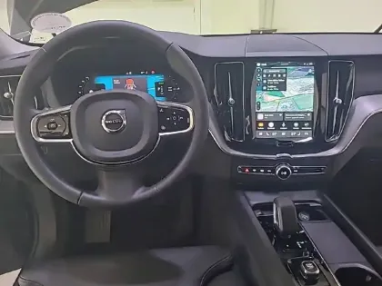 Photo 7 Volvo XC60  T6 AWD Hybride rechargeable 253 ch+145 ch Geartronic 8