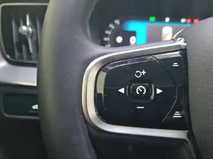 Photo 26 Volvo XC60  T6 AWD Hybride rechargeable 253 ch+145 ch Geartronic 8
