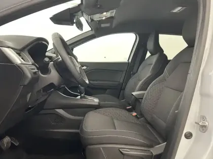 Photo 17 Renault Symbioz  E-Tech full hybrid 145