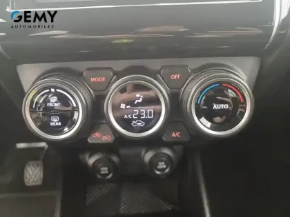 Photo 16 Suzuki Swift  1.2 Dualjet Hybrid SHVS