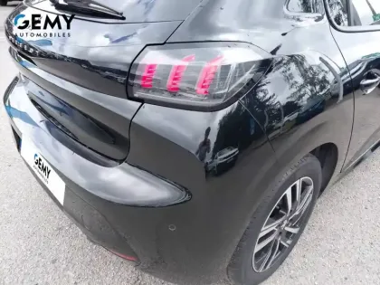 Photo 18 Peugeot 208  PureTech 100 S&S BVM6