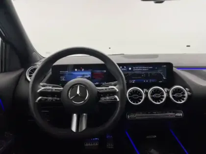 Photo 21 Mercedes GLA  250 e Hybrid EQ 8G-DCT