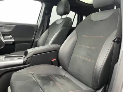 Photo 14 Mercedes GLA  250 e Hybrid EQ 8G-DCT