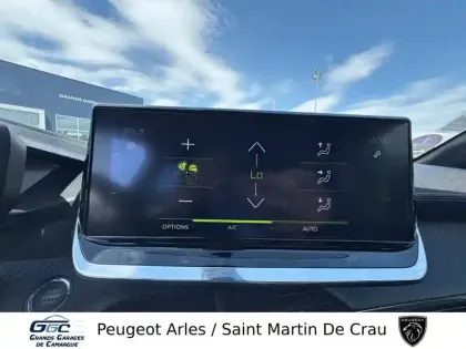 Photo 19 Peugeot 208  PureTech 100 S&S BVM6