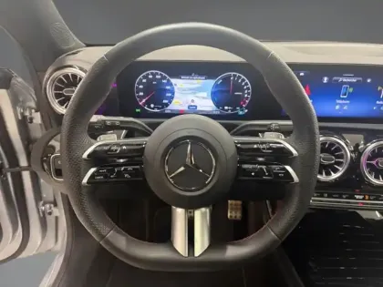 Photo 16 Mercedes CLA  250 e Hybrid EQ Shooting B