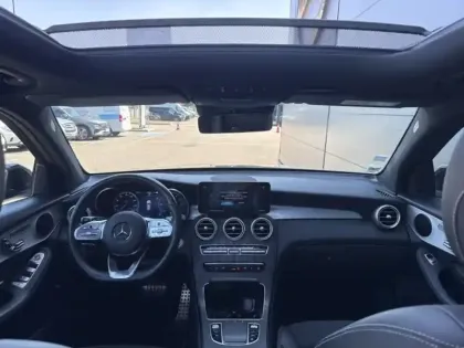 Photo 10 Mercedes GLC  300de 4MATIC SUV AMG Line