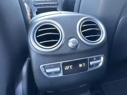 Photo 19 Mercedes GLC  300de 4MATIC SUV AMG Line