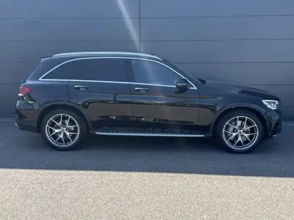 Photo 5 Mercedes GLC  300de 4MATIC SUV AMG Line