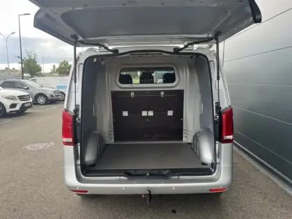 Photo 7 Mercedes Classe T 119 CDI / 4x4 / Compact / BVA 