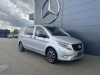 Photo 12 Mercedes Classe T 119 CDI / 4x4 / Compact / BVA 