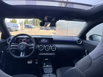 Photo 10 Mercedes CLA 250 e Hybrid EQ AMG Line