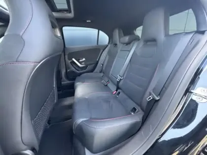 Photo 14 Mercedes Classe A 250 e Hybrid EQ AMG Line