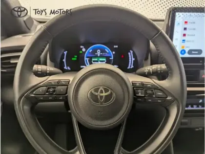 Photo 15 Toyota Yaris Hybride 1.5 HYBRID 130H DESIGN Cargo