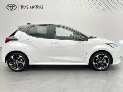 Photo 18 Toyota Yaris Hybride 130h Première