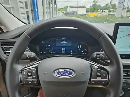 Photo 6 Ford Kuga 2.5 Duratec 180ch Hybrid FlexiFuel Titanium Business Powershift
