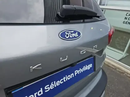 Photo 27 Ford Kuga 2.5 Duratec 180ch Hybrid FlexiFuel Titanium Business Powershift