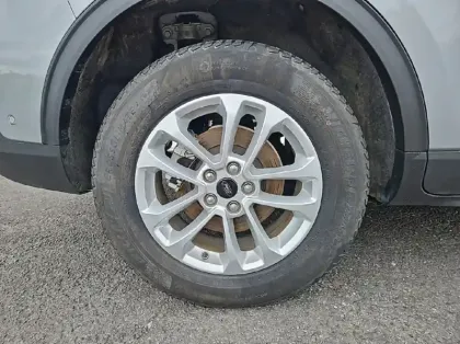 Photo 13 Ford Kuga 2.5 Duratec 180ch Hybrid FlexiFuel Titanium Business Powershift