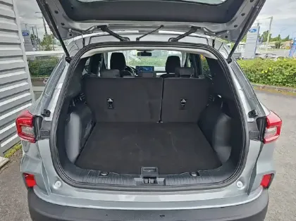 Photo 10 Ford Kuga 2.5 Duratec 180ch Hybrid FlexiFuel Titanium Business Powershift