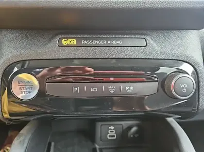 Photo 14 Ford Kuga 2.5 Duratec 180ch Hybrid FlexiFuel Titanium Business Powershift