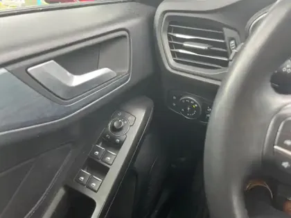 Photo 5 Ford Focus Active SW 1.0 Flexifuel mHEV 125ch X Powershift