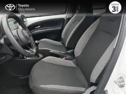 Photo 8 Toyota Aygo  X 1.0 VVT-i 72ch Dynamic MY24