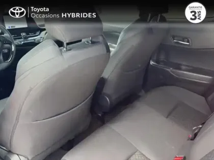 Photo 11 Toyota C-HR  1.8 Hybride 122ch Design Ultimate E-CVT M23