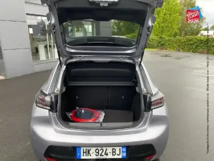 Photo 13 Peugeot 208  e- 136ch 50 kWh Allure