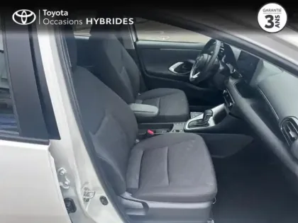 Photo 5 Toyota Yaris  116h Dynamic 5p MC24