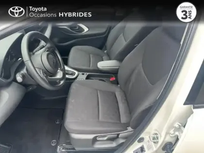 Photo 10 Toyota Yaris  116h Dynamic 5p MC24